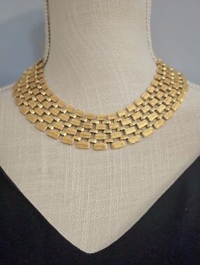 Vintage Gold Collar Necklace